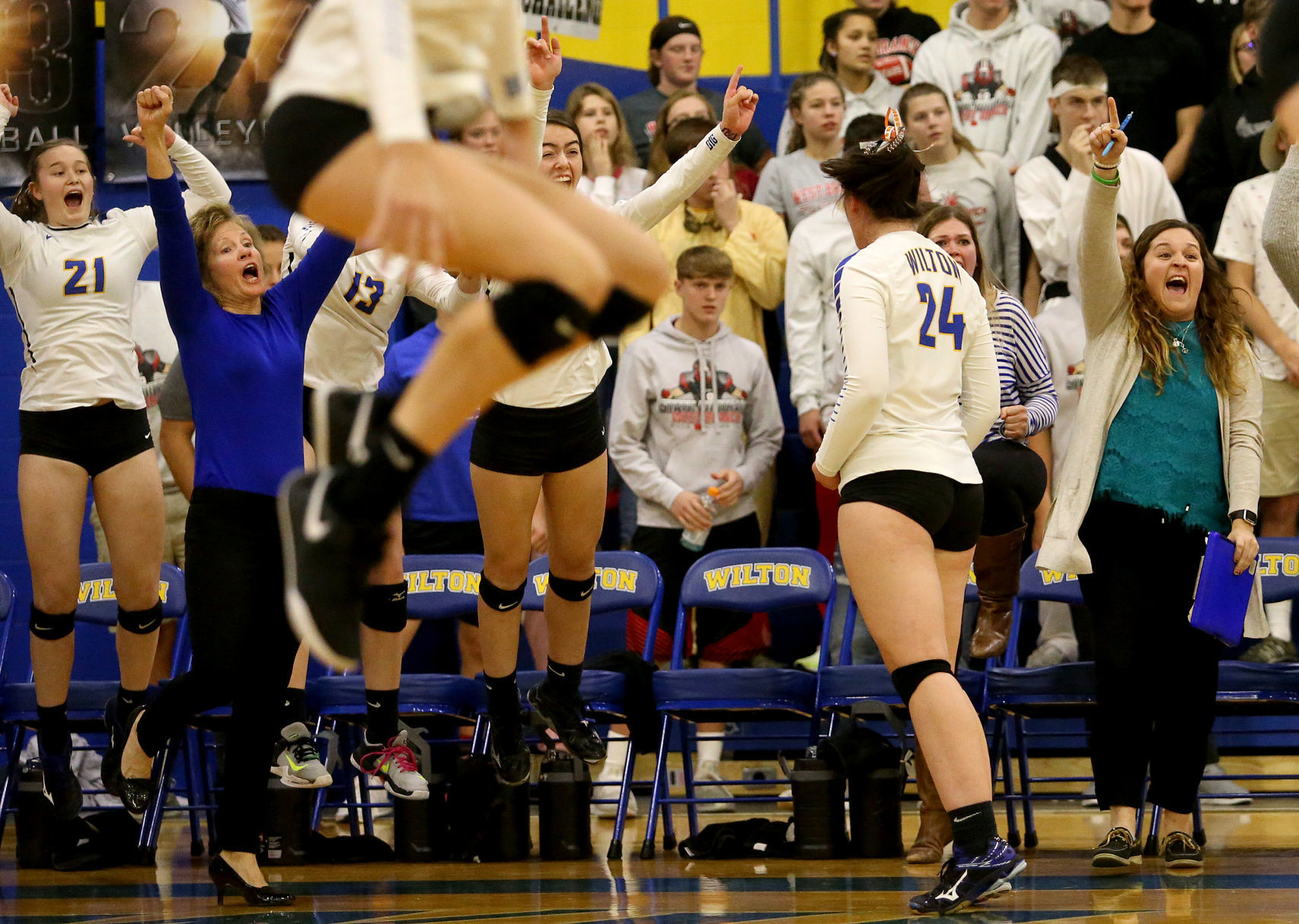 102518-Regional-Volleyball-010